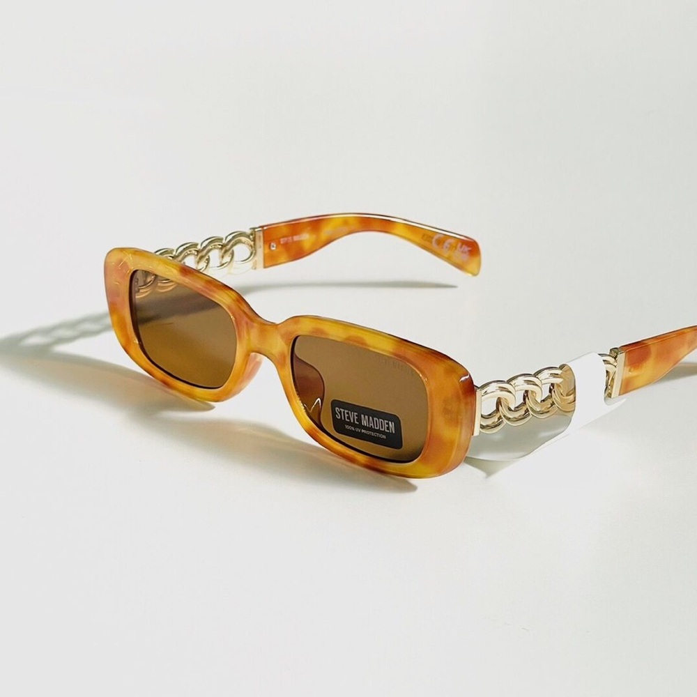 NWOT Steve Madden orangey tortoise shell sunglasses with case